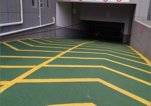 施工必知丨地下車庫(kù)防滑坡道地坪施工七大步驟