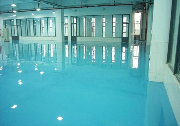 溶劑型環(huán)氧樹脂地坪漆的成分及安全使用措施