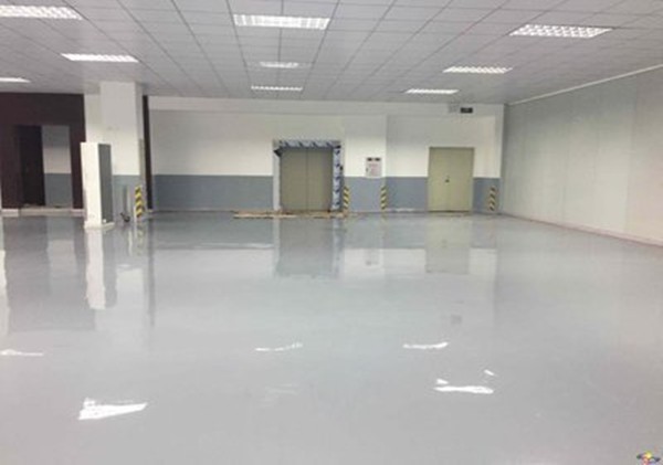 如何增加環(huán)氧地坪地面附著力