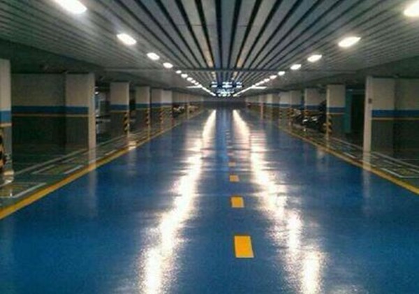 停車場地坪漆出現(xiàn)脫落現(xiàn)象的原因有哪些？