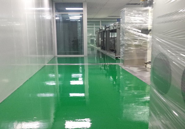 環(huán)氧地坪漆施工為什么會(huì)遇到材料不夠的情況
